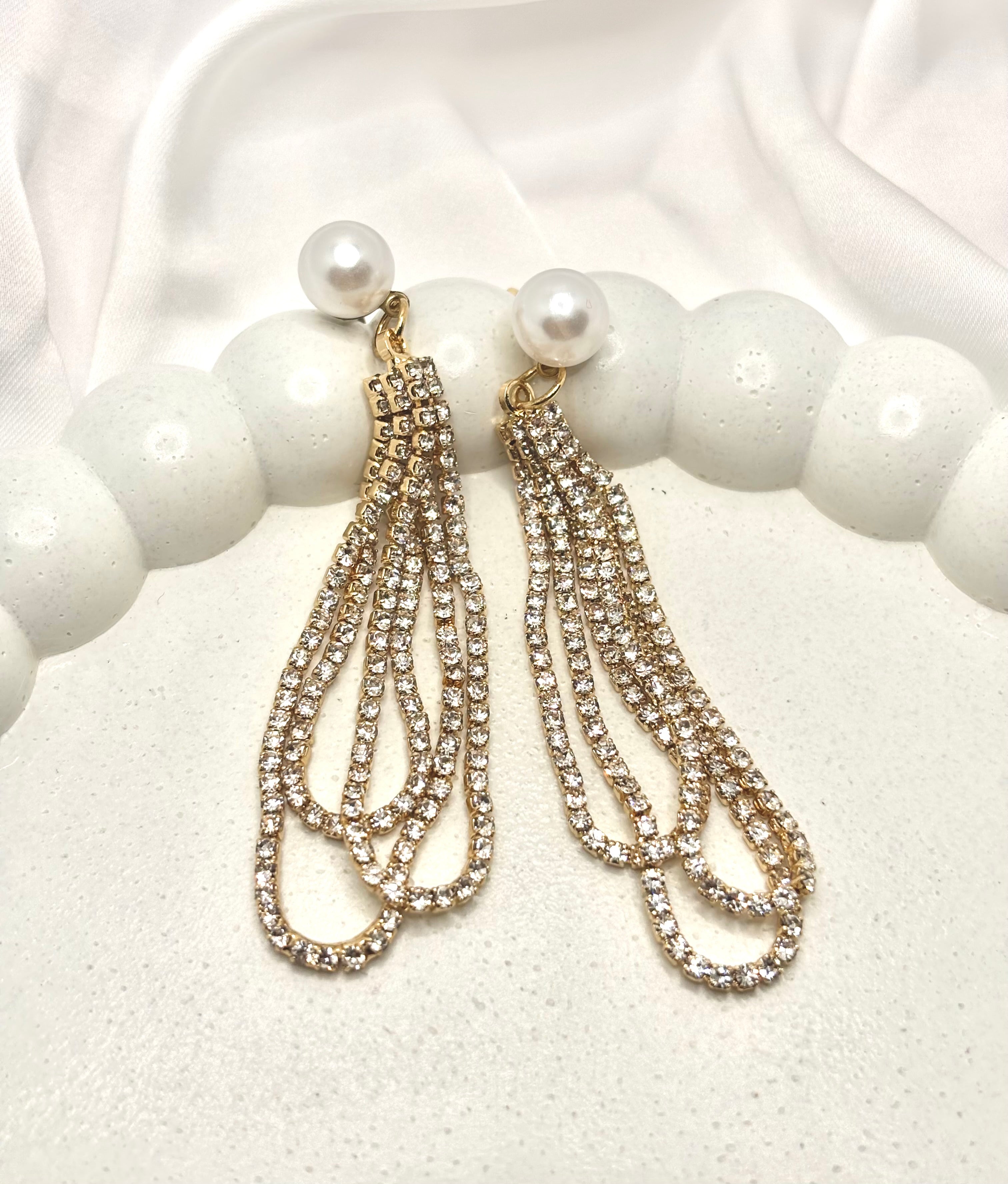 PEARL STUDS WITH CRYSTAL TASSELS