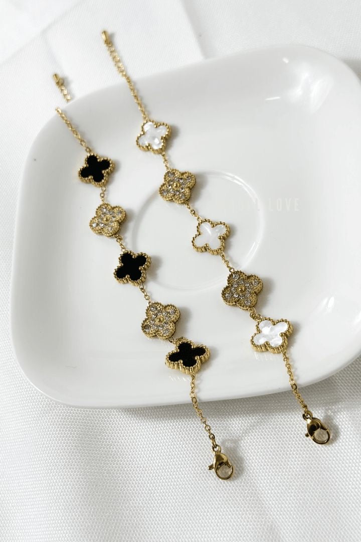 WHITE CLOVER LUXE BRACELET