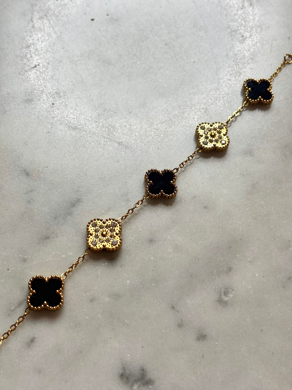 NOIR CLOVER LUXE BRACELET