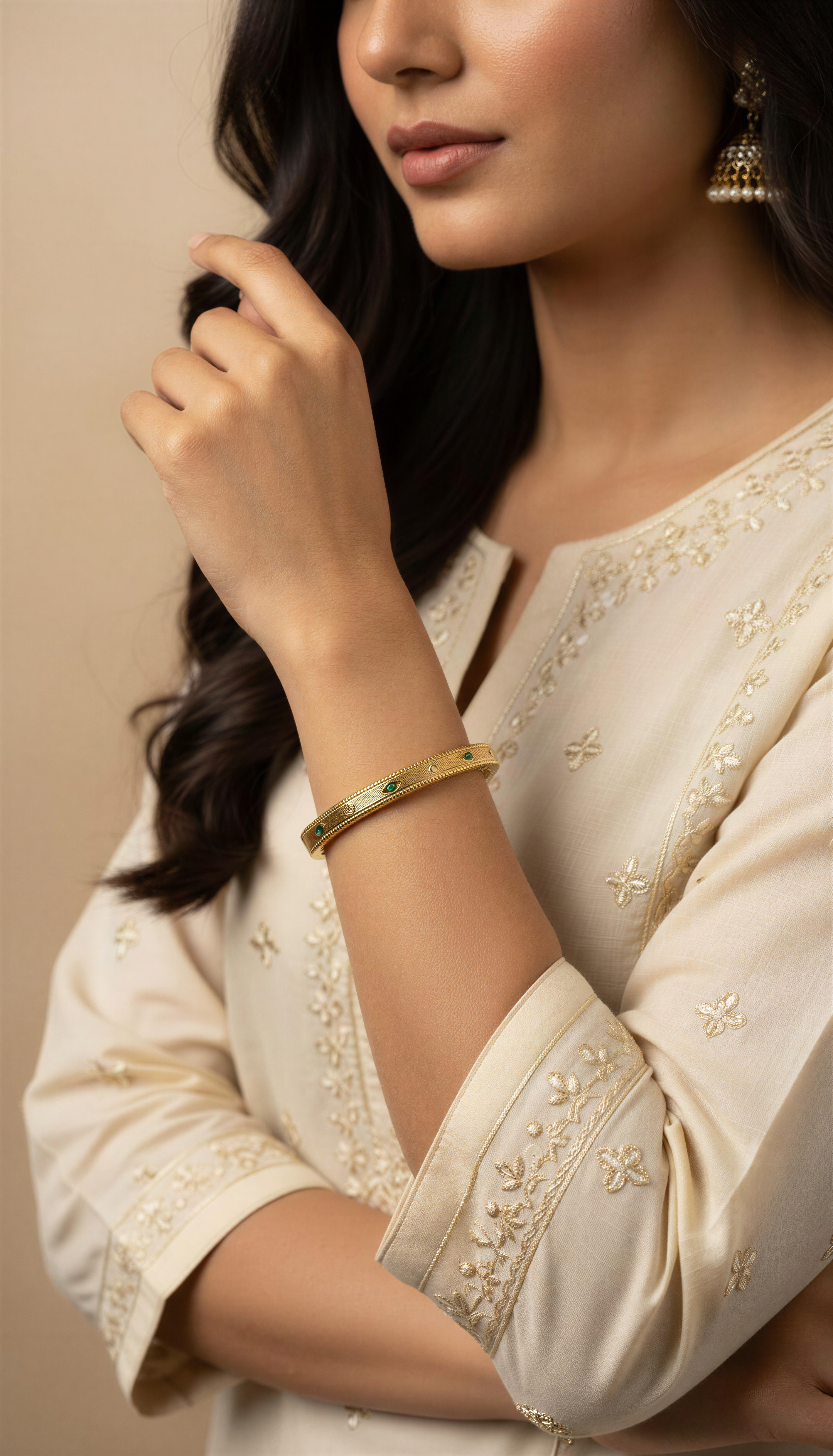 EMERALD WHISPER BRACELET