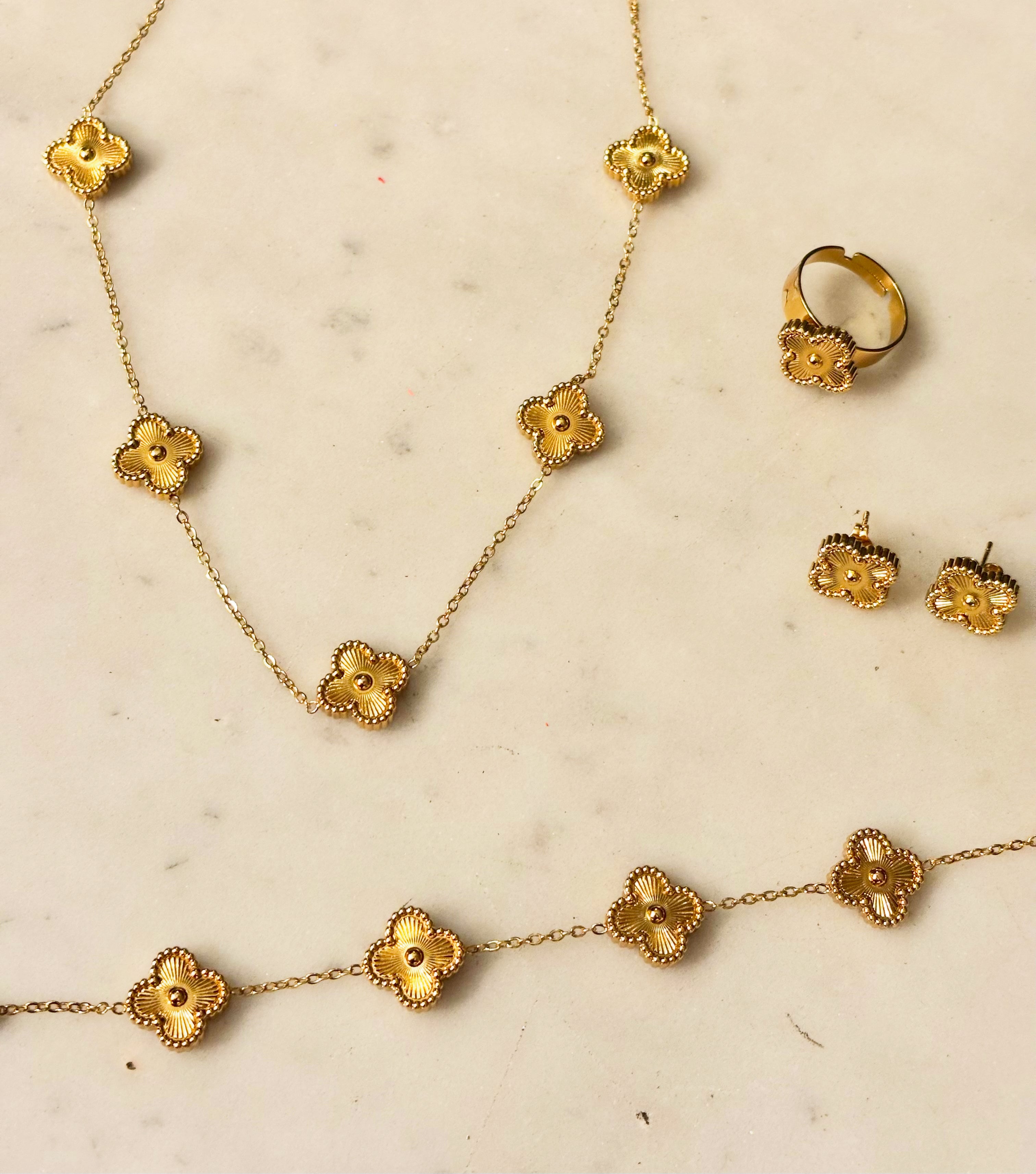 GOLD VAN CLEEF LUXE SET