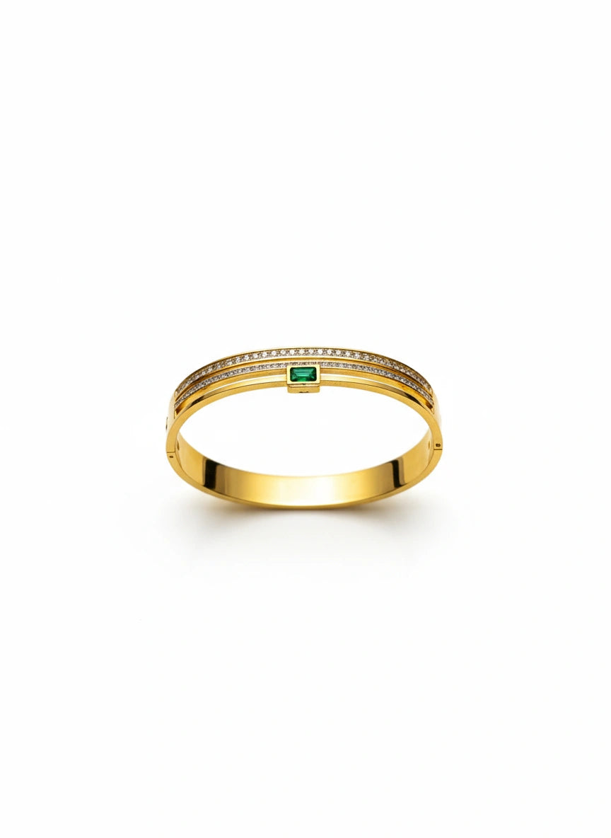 EMERALD EMBRACE BRACELET